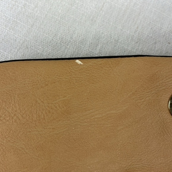 Vintage Steve Madden Clutch Handbag Tan Black Missing Crossbody Strap - Picture 6 of 10